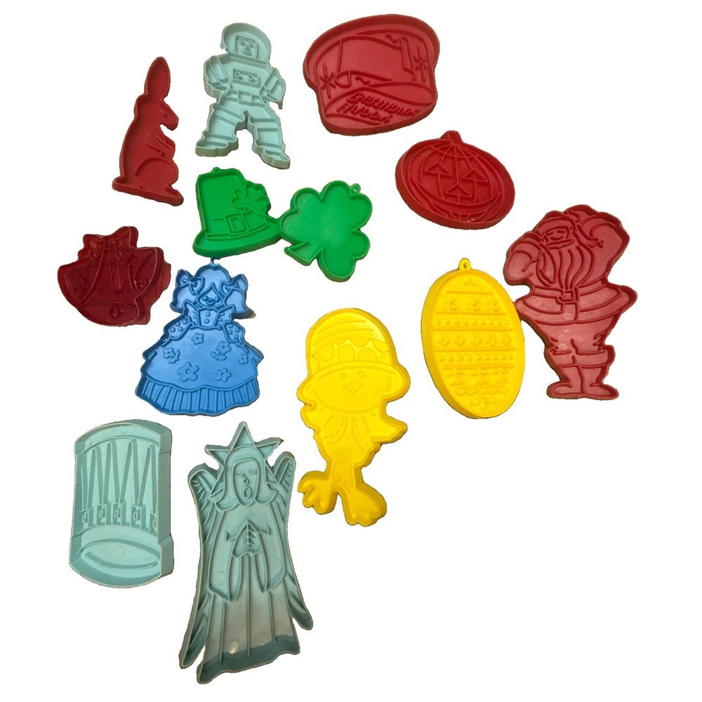 Vintage Hallmark Cookie Cutter Imprints Plastic Lot Of 13 - Holiday Theme